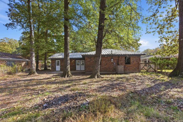 3504 Shamrock, Pine Bluff, AR 71603