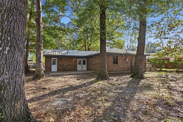 3504 Shamrock, Pine Bluff, AR 71603