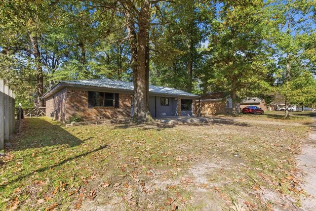 3504 Shamrock, Pine Bluff, AR 71603