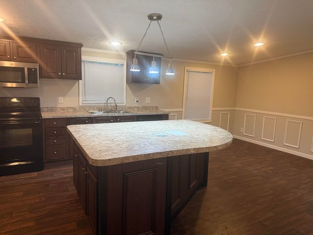 153 Rhodes Rd., Conway, SC 29526
