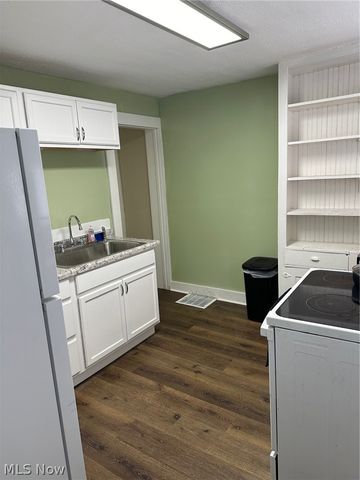 447 Buffalo Street, Conneaut, OH 44030