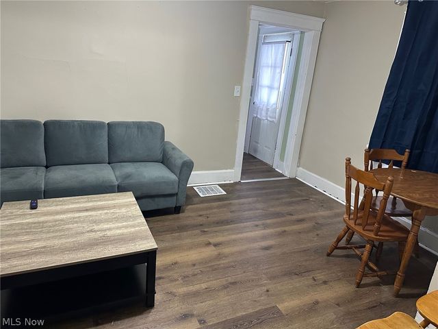 447 Buffalo Street, Conneaut, OH 44030