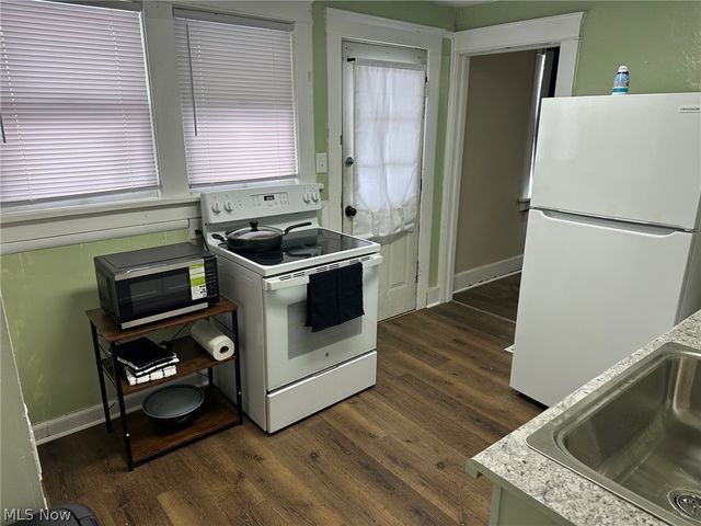 447 Buffalo Street, Conneaut, OH 44030
