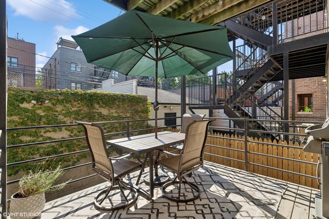 3233 N Racine Avenue 1, Chicago, IL 60657