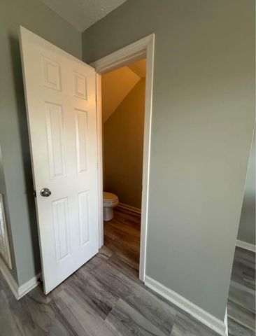 102 Oak Valley Cir, Smyrna, TN 37167