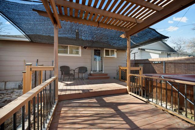 1710 1st Street South, Nampa, ID 83651