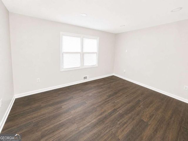 2851 Headland Drive, East Point, GA 30344