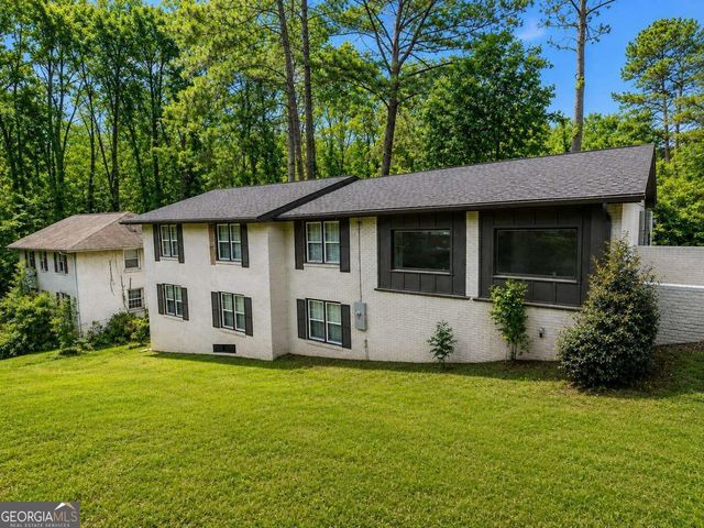2851 Headland Drive, East Point, GA 30344