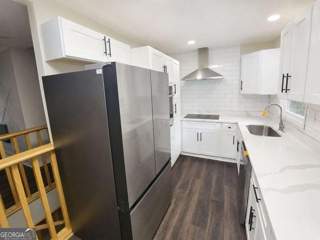 2851 Headland Drive, East Point, GA 30344
