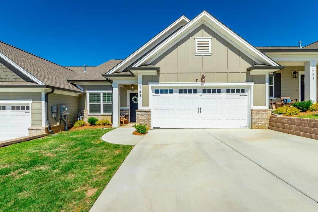 1745 Whisper Winds Lane 28, Ooltewah, TN 37363