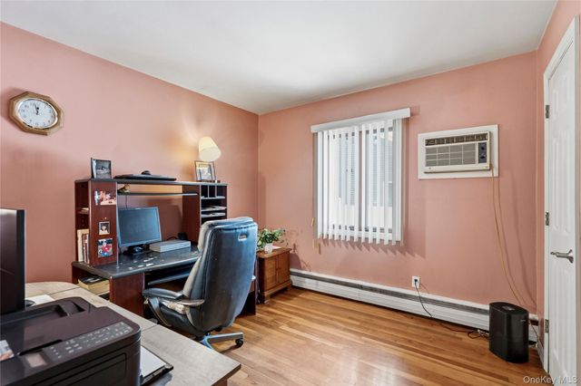 156 N Pine Street, Massapequa, NY 11758