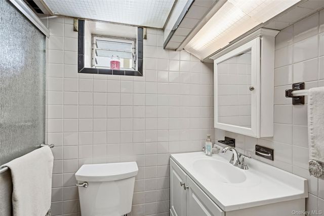 156 N Pine Street, Massapequa, NY 11758