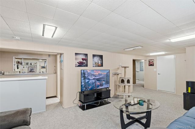 156 N Pine Street, Massapequa, NY 11758