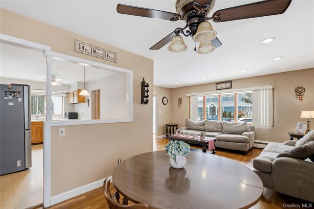 156 N Pine Street, Massapequa, NY 11758