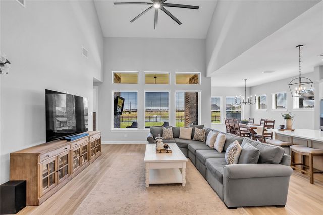 32442 Soaring Willow Way, Conroe, TX 77385