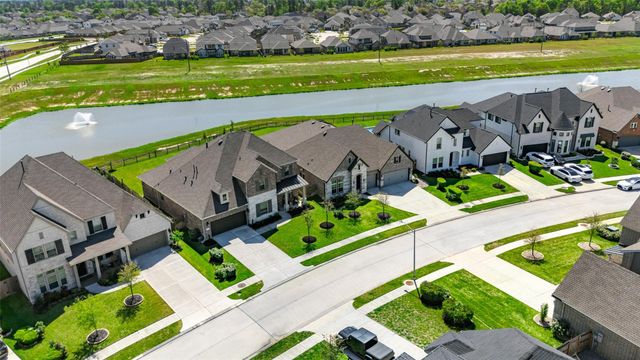 32442 Soaring Willow Way, Conroe, TX 77385