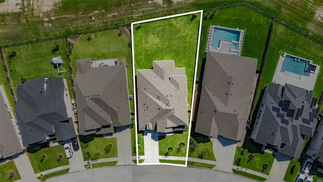 32442 Soaring Willow Way, Conroe, TX 77385