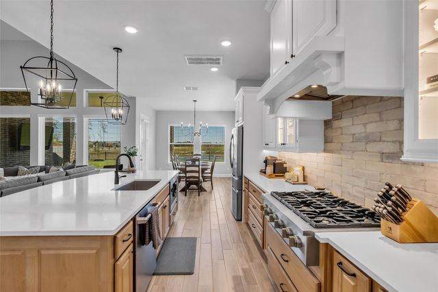 32442 Soaring Willow Way, Conroe, TX 77385