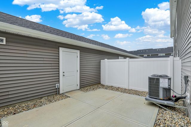 19558 Northwest Drive, Westfield, IN 46074