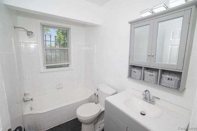 6251 Minock Street, Detroit, MI 48228