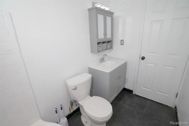 6251 Minock Street, Detroit, MI 48228