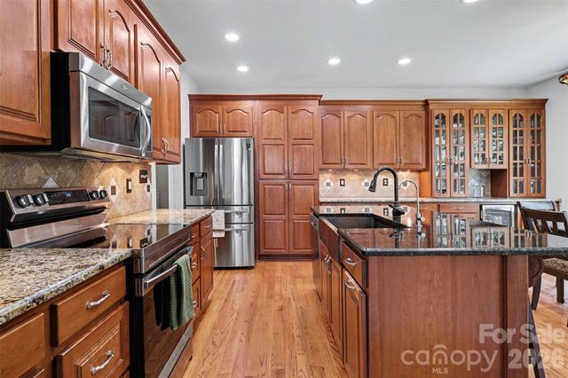 132 Sink Farm Road, Mooresville, NC 28115