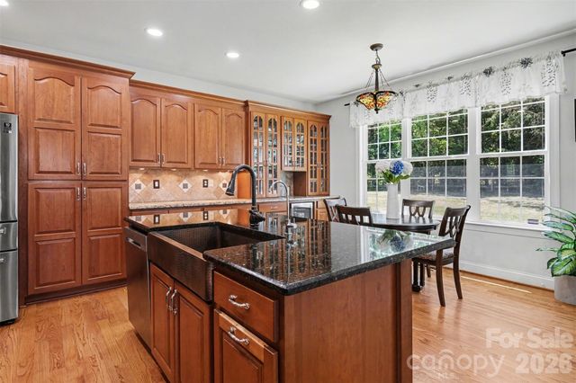132 Sink Farm Road, Mooresville, NC 28115