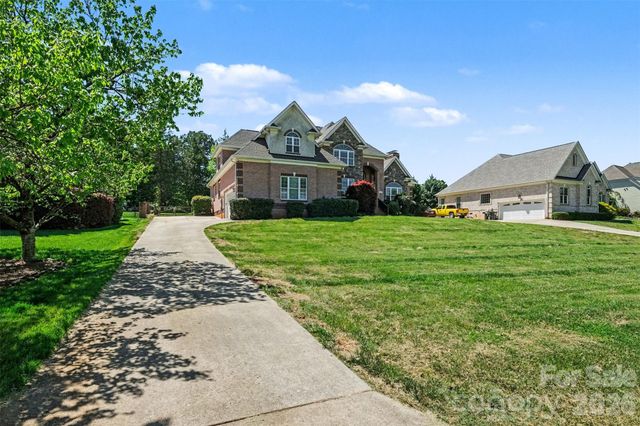 132 Sink Farm Road, Mooresville, NC 28115