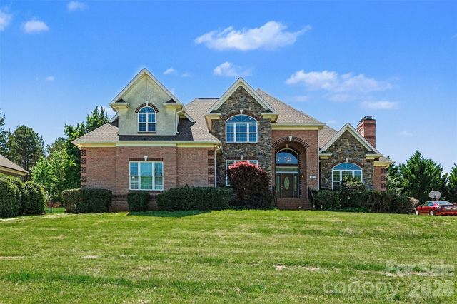 132 Sink Farm Road, Mooresville, NC 28115