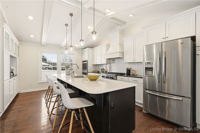 3001 Shoreline Turn, Georgetown, IN 47122