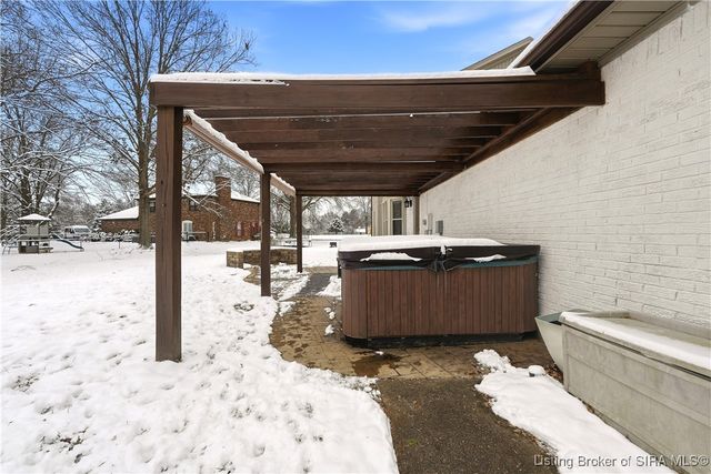 3001 Shoreline Turn, Georgetown, IN 47122