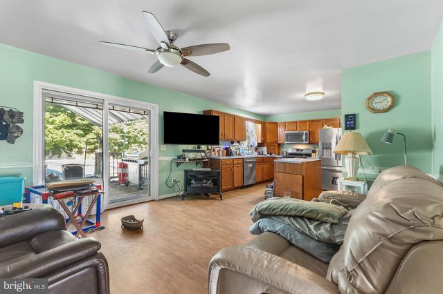 7112 E NEW MARKET ELLWOOD RD, Hurlock, MD 21643