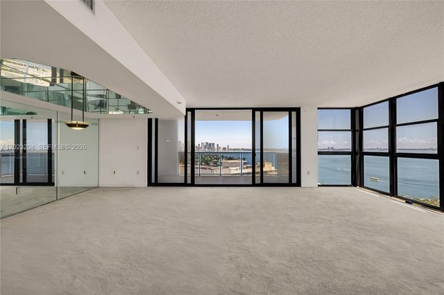 9 Island Ave 2115, Miami Beach, FL 33139