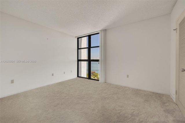 9 Island Ave 2115, Miami Beach, FL 33139