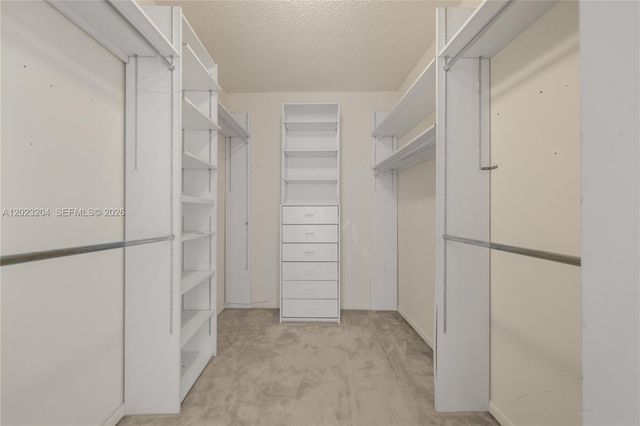 9 Island Ave 2115, Miami Beach, FL 33139