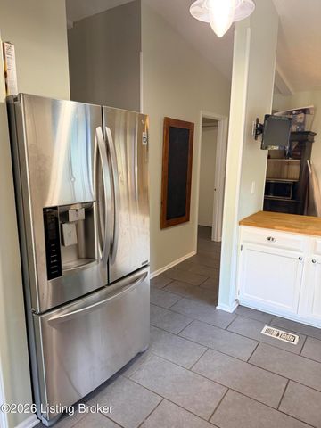 307 Fairmeade Rd, Louisville, KY 40207
