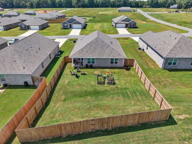 29 Annie Kate Dr, Fayetteville, TN 37334