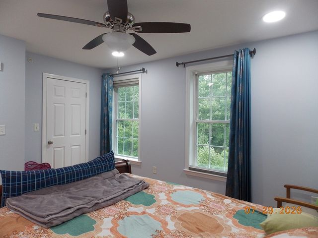 1 Paradise Ln J3, Whitman, MA 02382