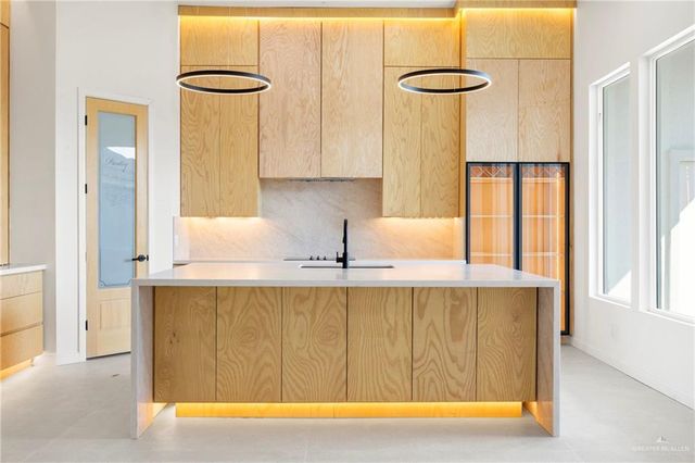 2529 Vanderbilt Avenue, Mcallen, TX 78504