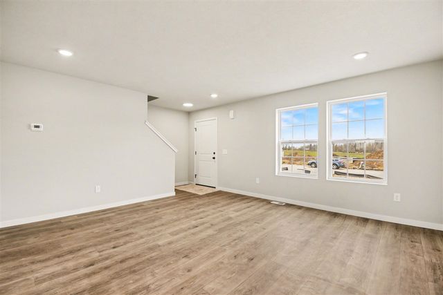 1096 Vertex Circle, Kalamazoo, MI 49009
