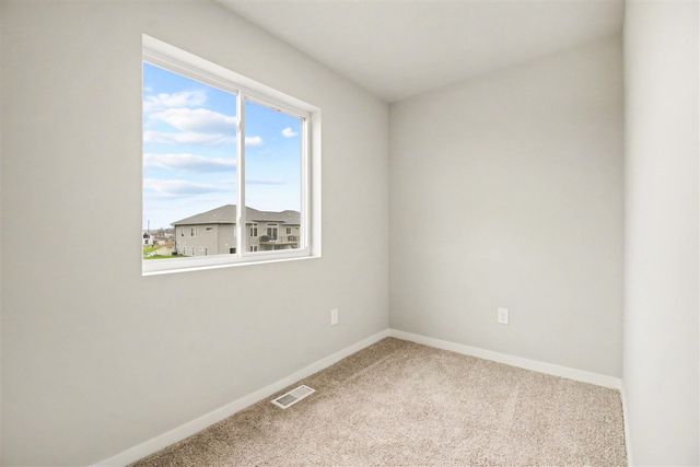 1096 Vertex Circle, Kalamazoo, MI 49009