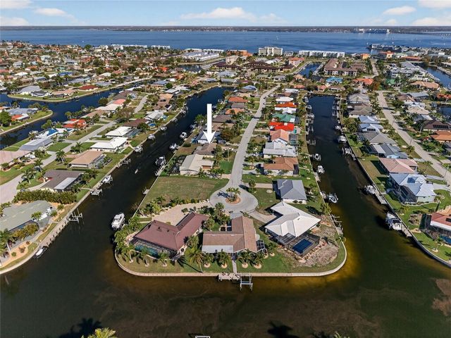 523 VIA CINTIA, Punta Gorda, FL 33950
