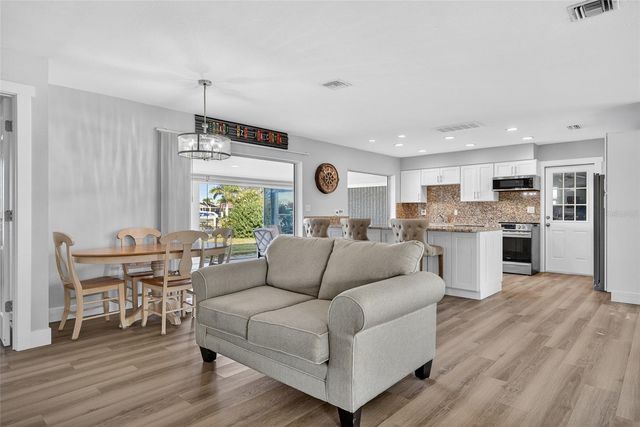 523 VIA CINTIA, Punta Gorda, FL 33950