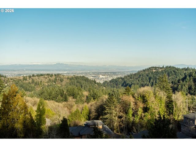 318 Nw SKYLINE Blvd 6, Portland, OR 97210
