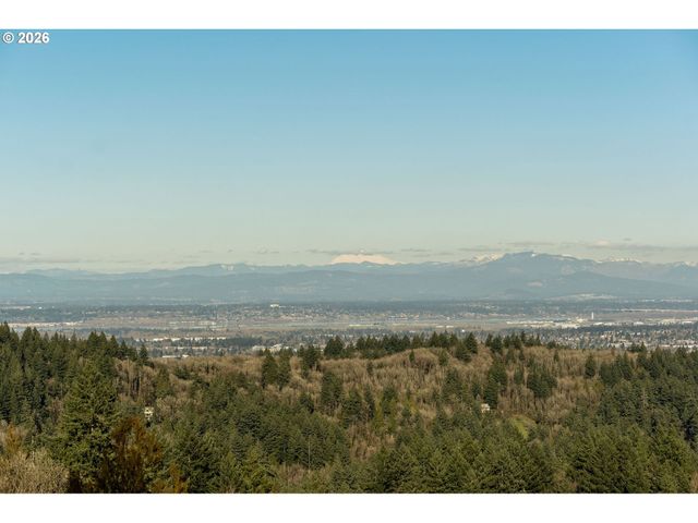 318 Nw SKYLINE Blvd 6, Portland, OR 97210