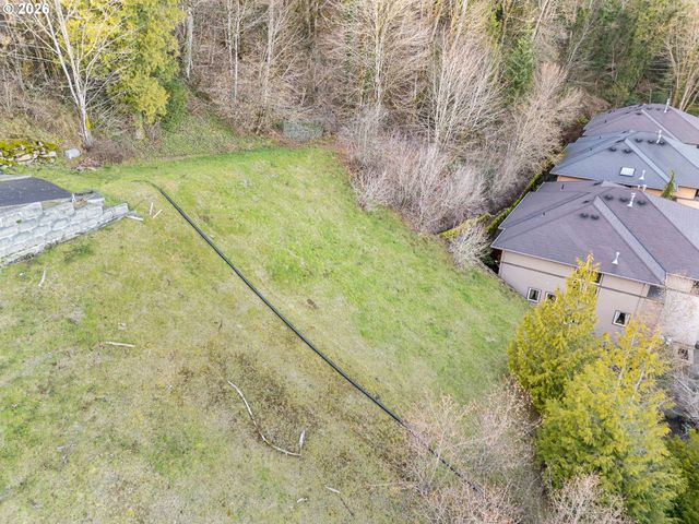 318 Nw SKYLINE Blvd 6, Portland, OR 97210