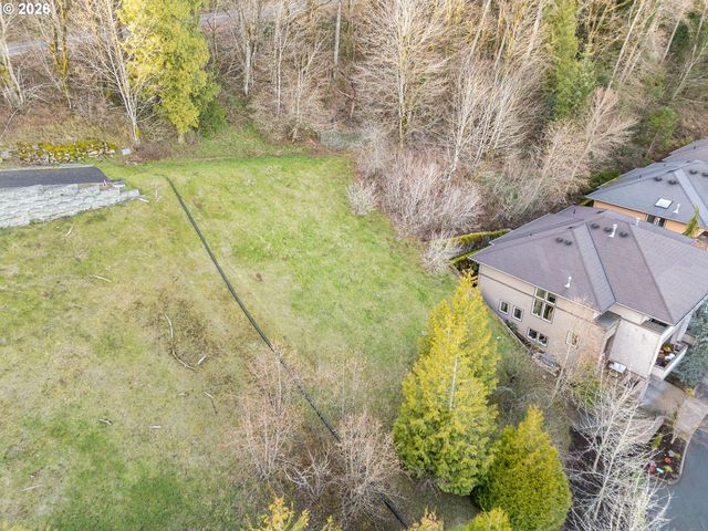 318 Nw SKYLINE Blvd 6, Portland, OR 97210