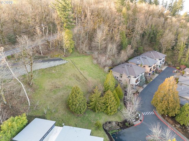 318 Nw SKYLINE Blvd 6, Portland, OR 97210