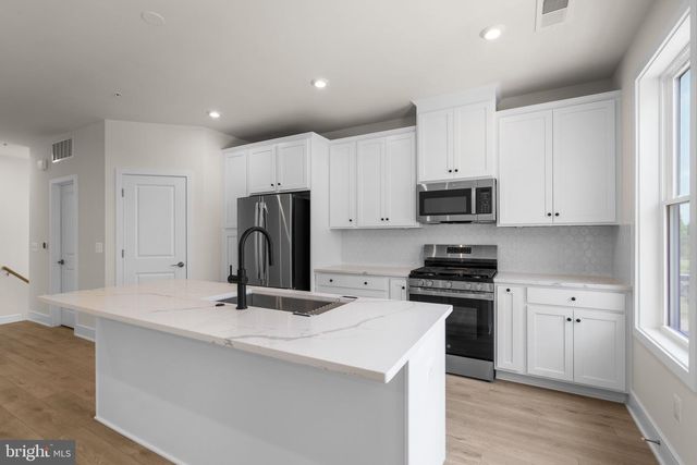 43497 FARRINGDON SQ, Broadlands, VA 20148