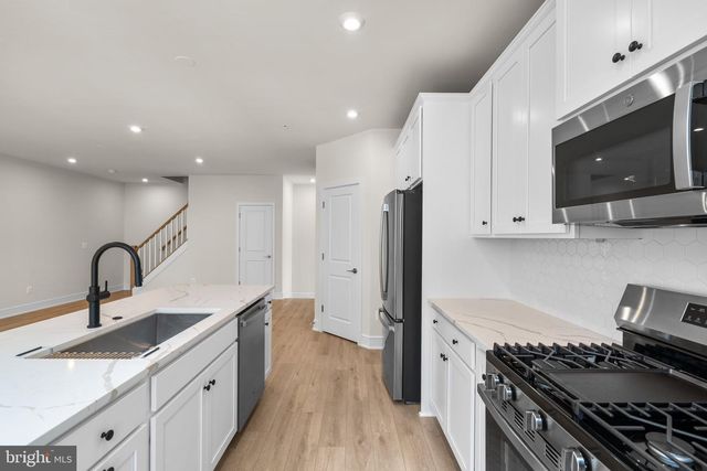 43497 FARRINGDON SQ, Broadlands, VA 20148